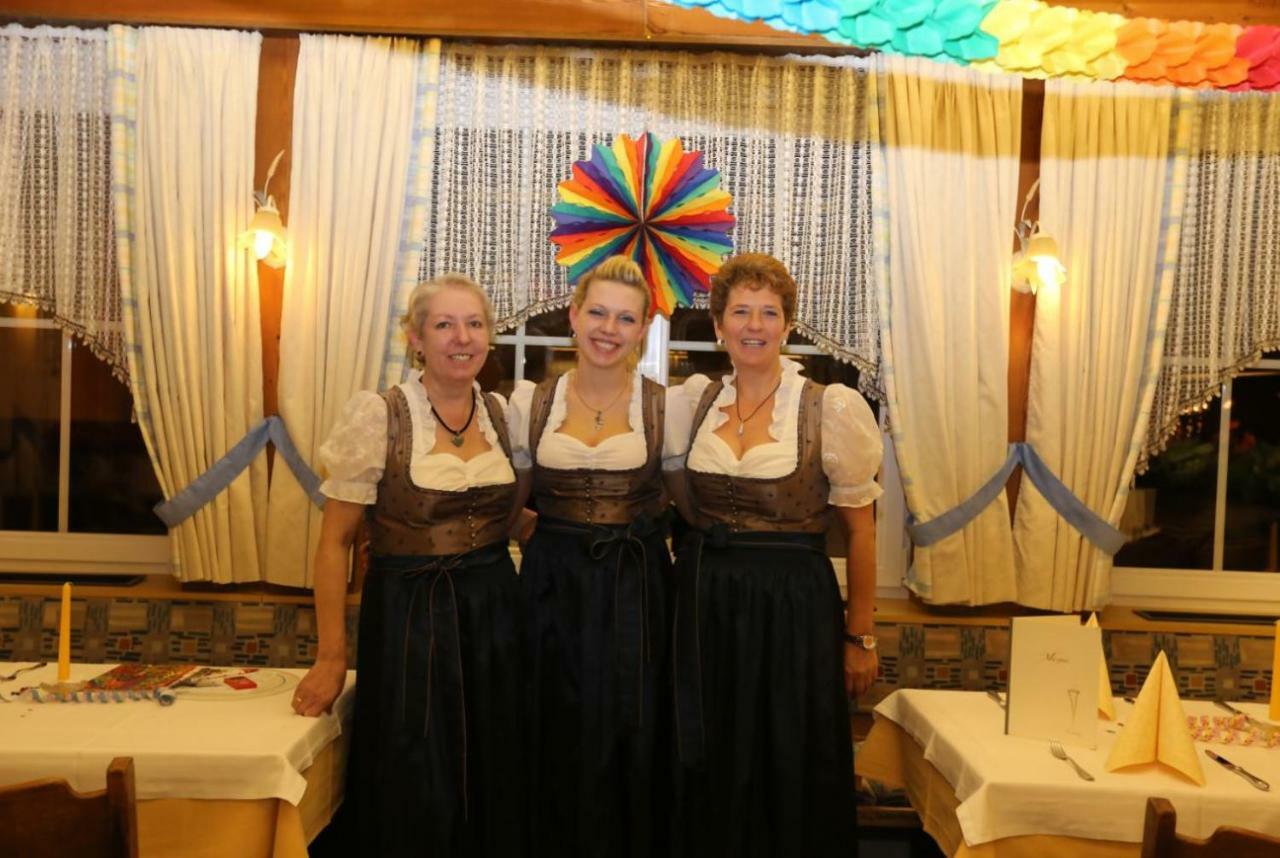 Landgasthof Schuster Нессельвенгле Экстерьер фото